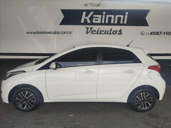 HYUNDAI HB20 1.6 COMFORT STYLE 16V FLEX 4P AUTOMÁTICO HYUNDAI HB20 1.6 COMFORT STYLE 16V FLEX 4P AUTOMÁTICO